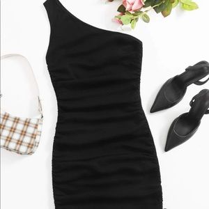Black dress from shein :)